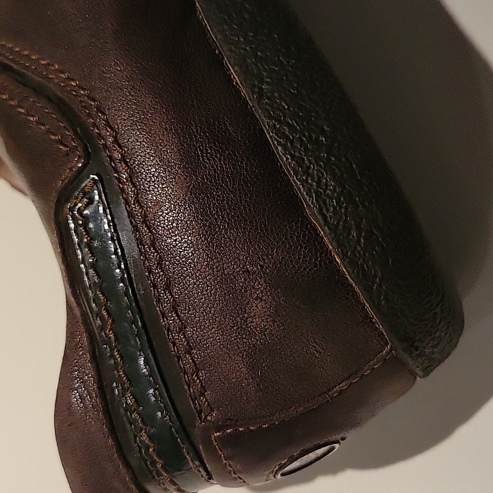 Hugo Boss - Picture 9 of 10